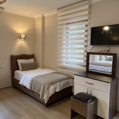 Valoria Hotel - Üç Kişilik Balkonlu (2)