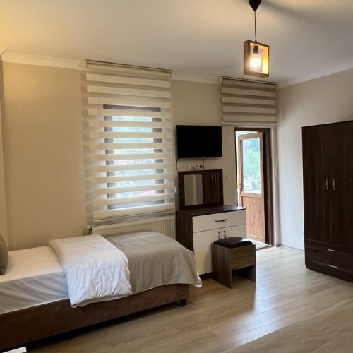 Valoria Hotel - Üç Kişilik Balkonlu (6)